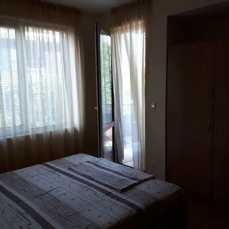 виламимоза;созополбуджака Konukevi *